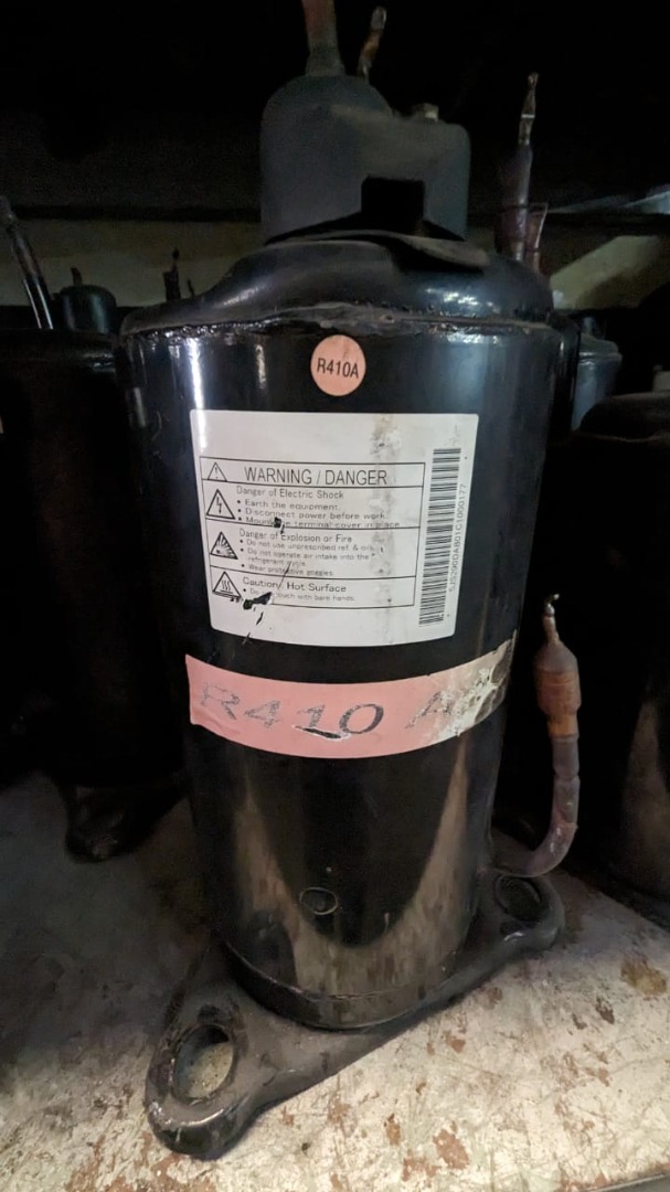 3hp rotary compressor (r410a gas), Furniture & Home Living, Home ...