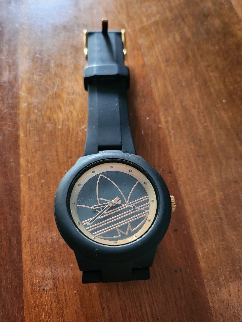 Adidas hot sale casual watch