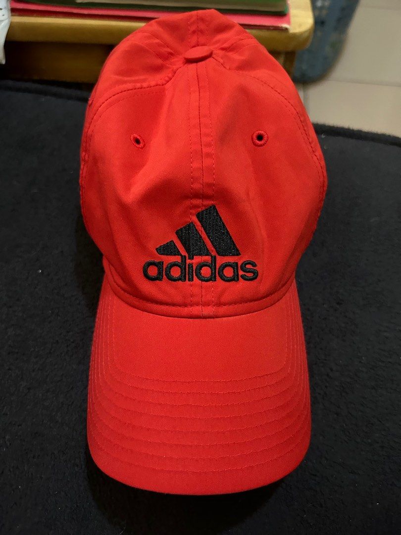 Adidas Hat (Category: Caps & Hats) located in Manila. Submitted by bjzapata09 (Listing ID 1276863837, Image 3). Description: .