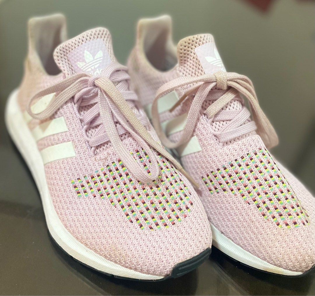 Adidas swift hot sale run aero pink