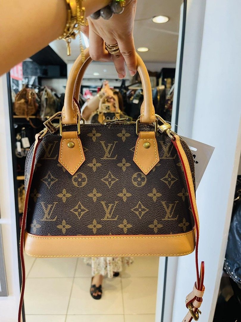 Lv alma mini discount monogram