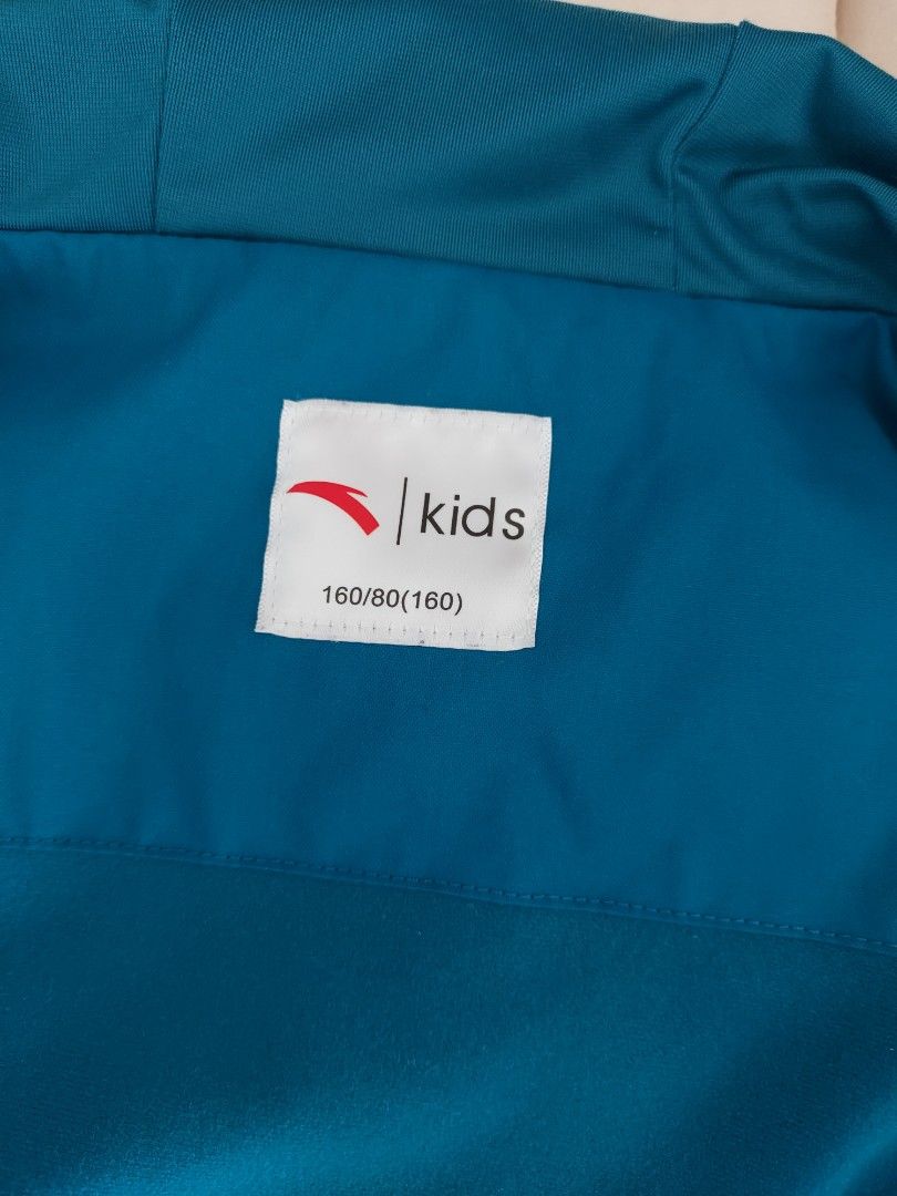 White on sale windbreaker boys
