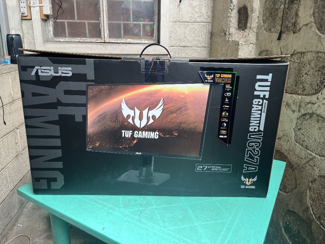 ASUS TUF GAMING VG27aq (Category: Monitor Screens) located in Lipa City. Submitted by carlbernardlojo9960 (Listing ID 1276824272, Image 1). Description: Its been 3 months since we bought it for 19k and I have only used it 3 times. FREEBIE!!! REDDRAGON mech keyboard and mouse kayo nalang po maglinis.