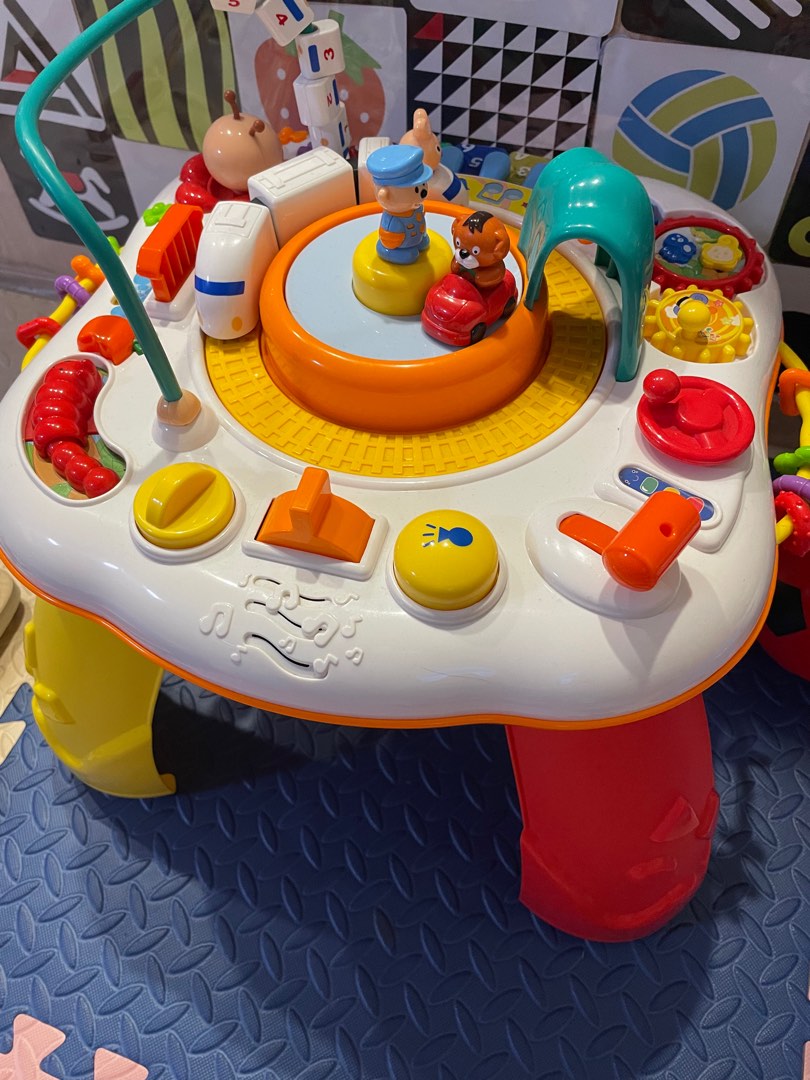 Mini me and 2025 friends activity table