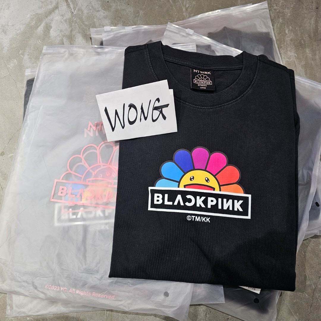 Black Pink x Murakami 村上隆tee xs s m, 男裝, 上身及套裝, T