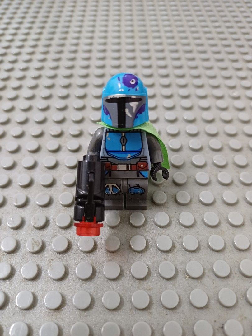 Lego blue mandalorian sales