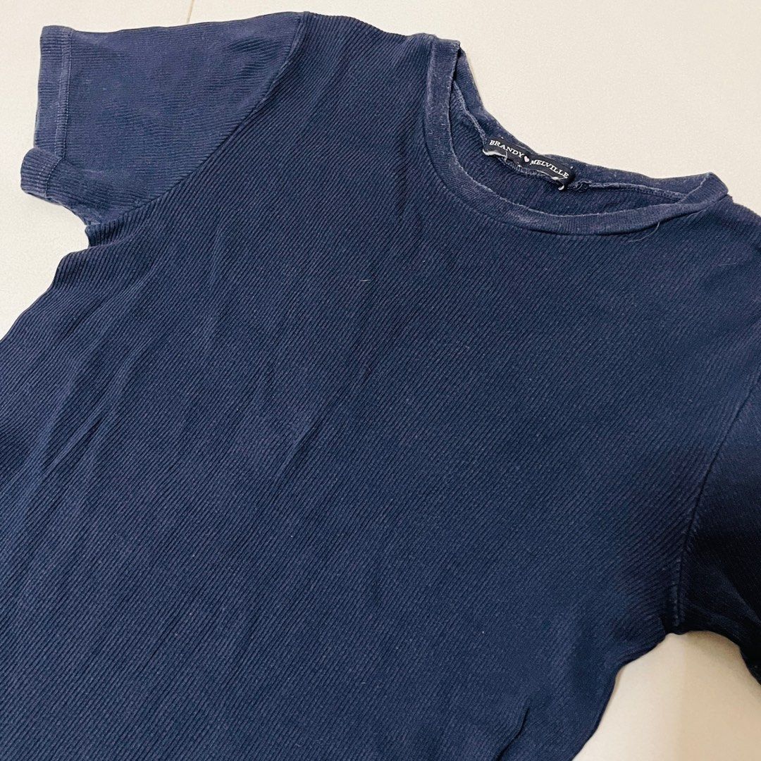 Brandy Melville Navy Blue ribbed basic Top, Women's Fashion, Tops, Shirts  on Carousell
