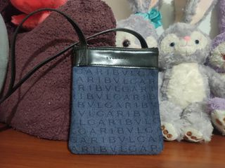 (Category: ) located in . Submitted by selectedbags (Listing ID 1276908683, Image 1). Description: .