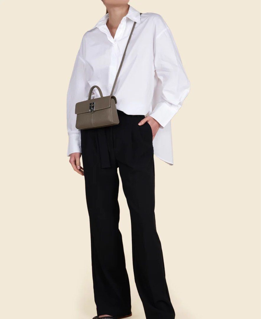 Cafune Stance Wallet (Category: Cross-body Bags) located in Quezon City. Submitted by Locker101 (Listing ID 1276838251, Image 2). Description: For pre-order. 10% downpayment required to order ETA-2 weeks.