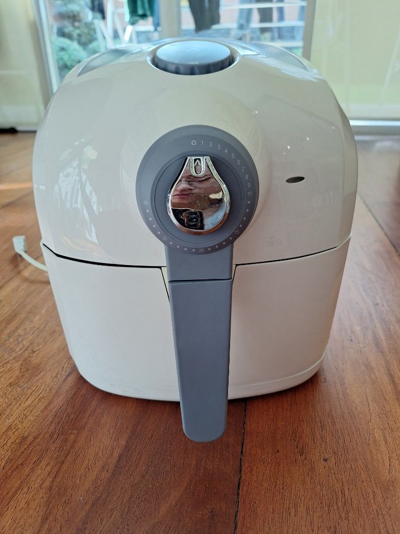 Caribbean air fryer 2.2L, TV & Home Appliances, Kitchen Appliances