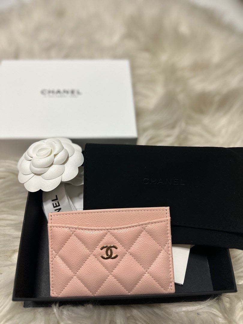 Chanel Caviar Classic Cardholder in Pink, Luxury, Accessories on