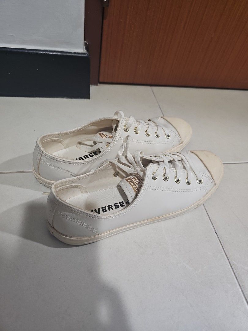 White converse online skate shoes