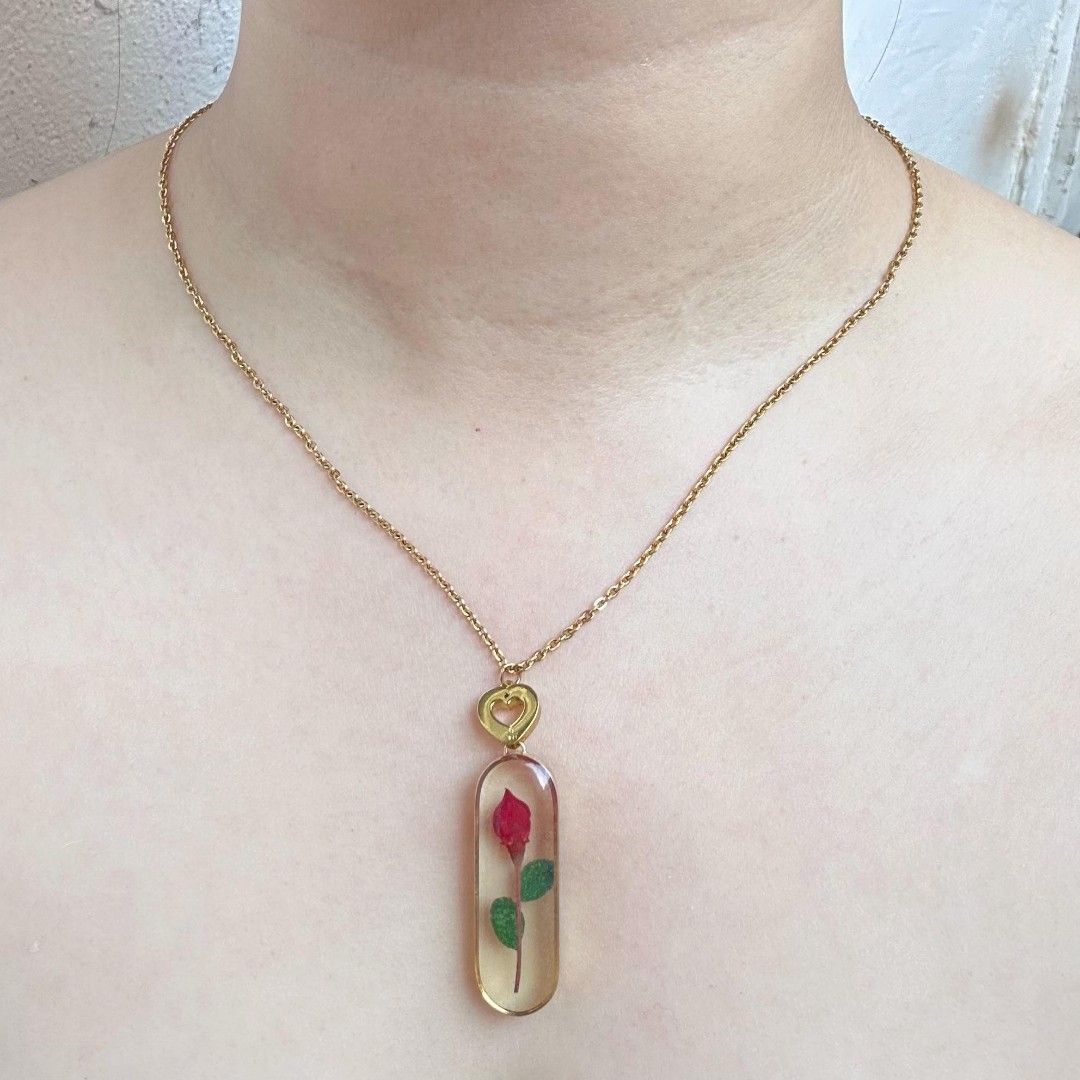 Rose bud personalized diamond pendant cheap