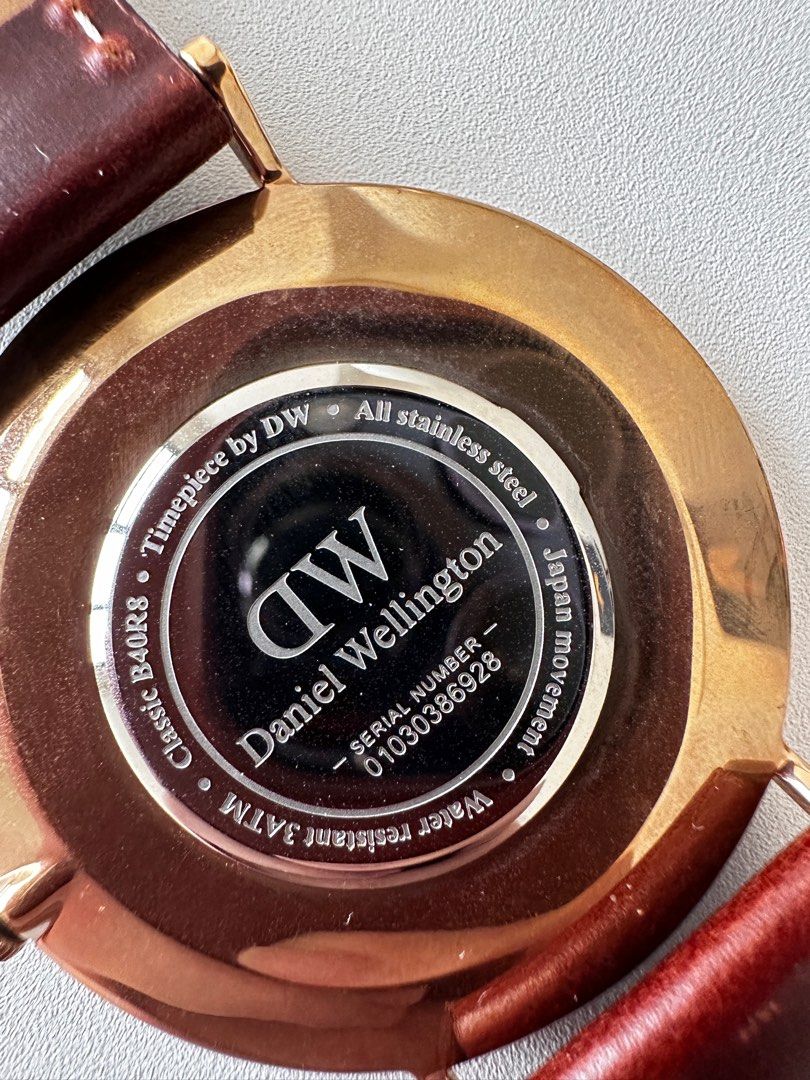 Daniel wellington classic b40r8 top