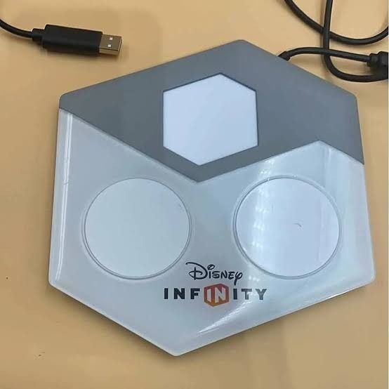 Disney Infinity Portal, Hobbies & Toys, Toys & Games on Carousell