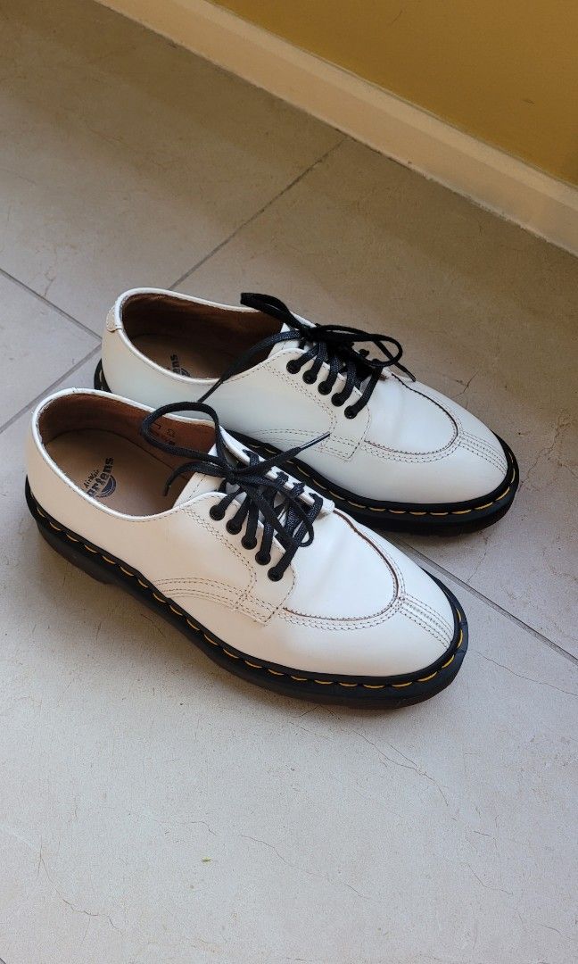 Dr. Martens 2046 Vintage Smooth White EU 37 Women s Fashion