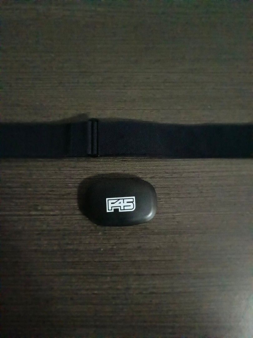F45 Lionheart Chest Strap Heart Rate Monitor, Mobile Phones & Gadgets