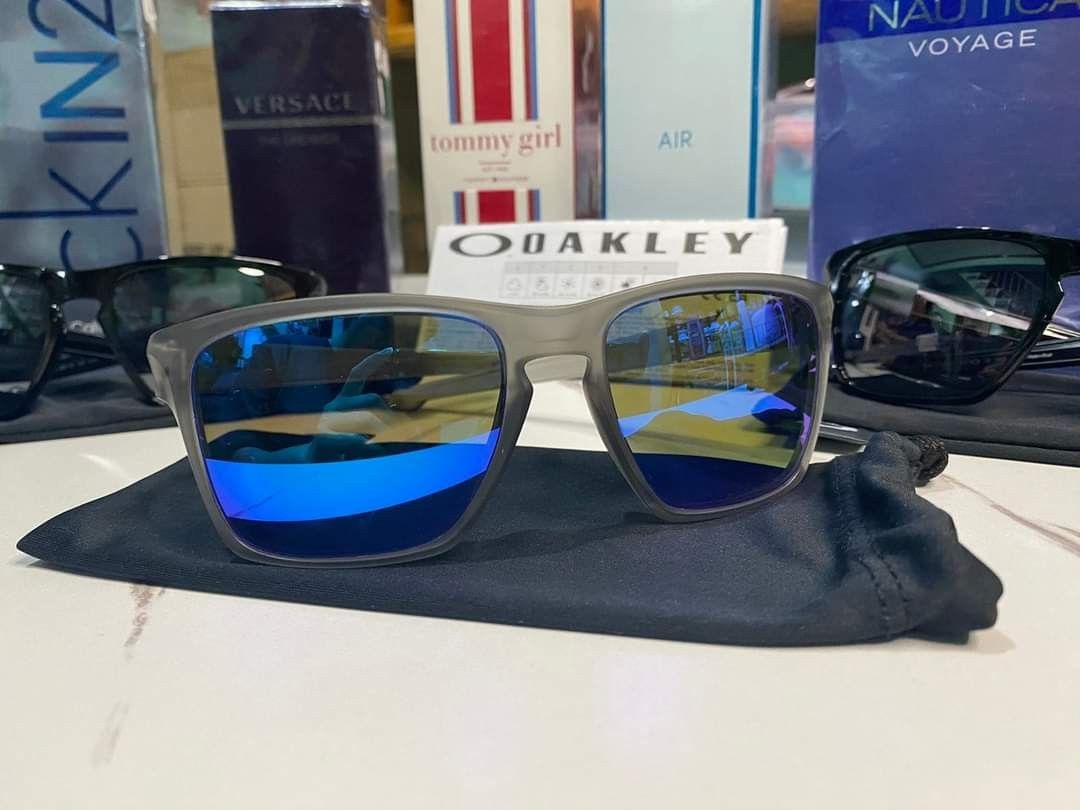 Oakley store sliver sale