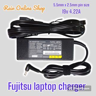 Fujitsu laptop charger 19v 4.22A 5.5mm x 2.5mm