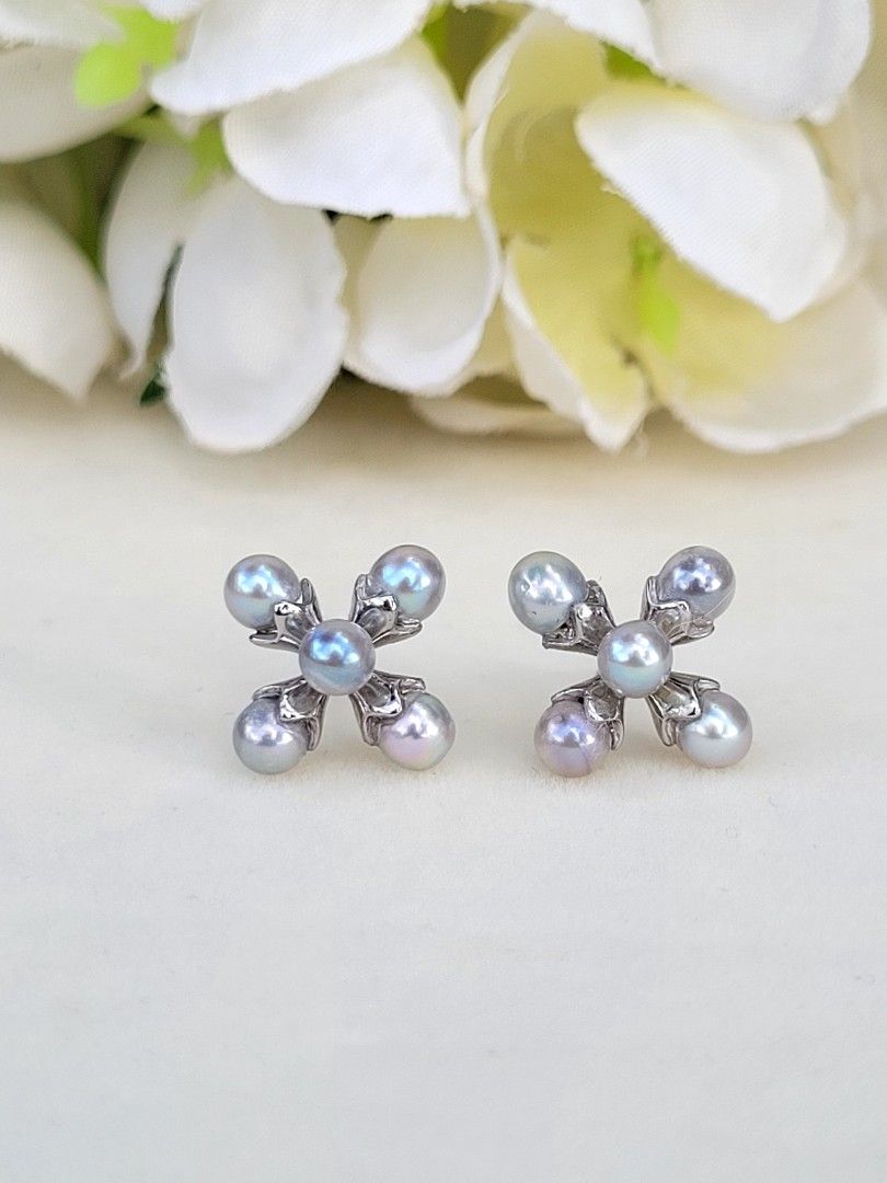 Chrome shop hearts stud