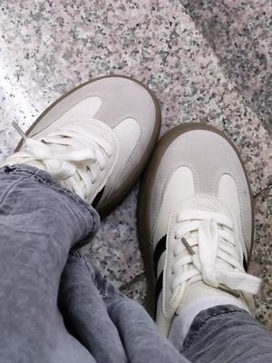 White summer shoes ladies top