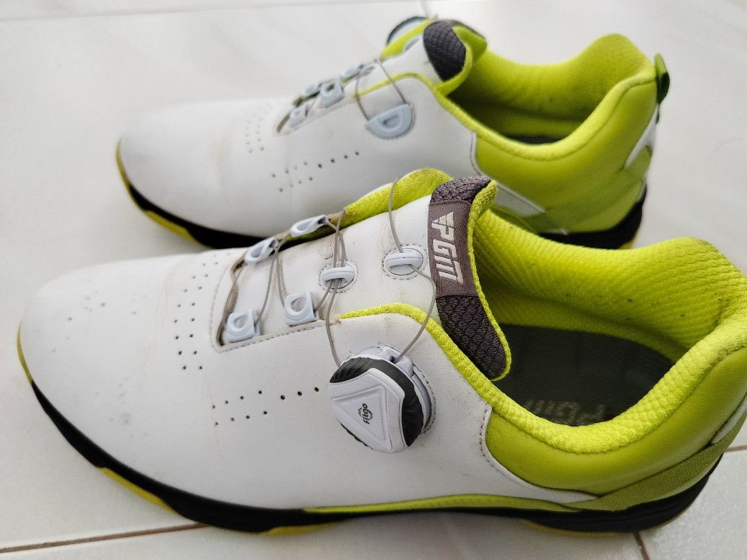 Golf Shoes size 8