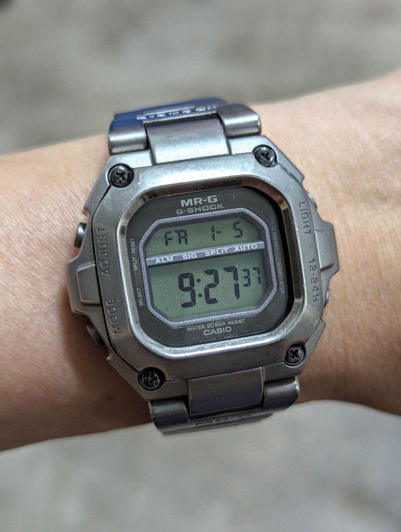 カシオGショックMRG - 110TZ-3 JazzyカラーG-SHOCK