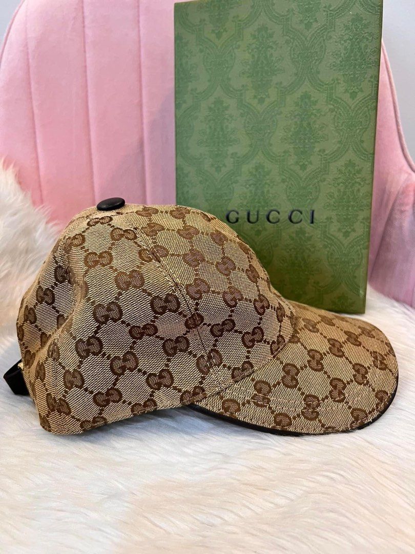 Gucci Cap Women s Fashion Watches Accessories Hats Beanies on Carousell