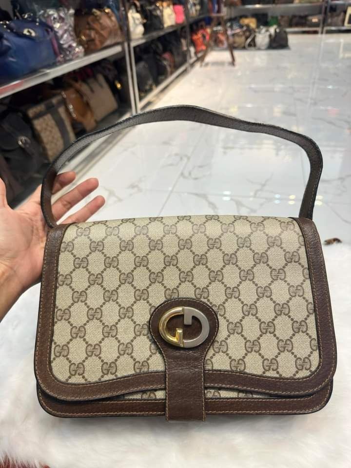 GUCCI MONOGRAM VINTAGE SHOULDER BAG