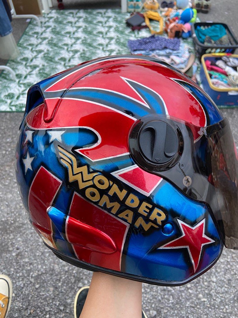 Wonder woman bicycle helmet clearance