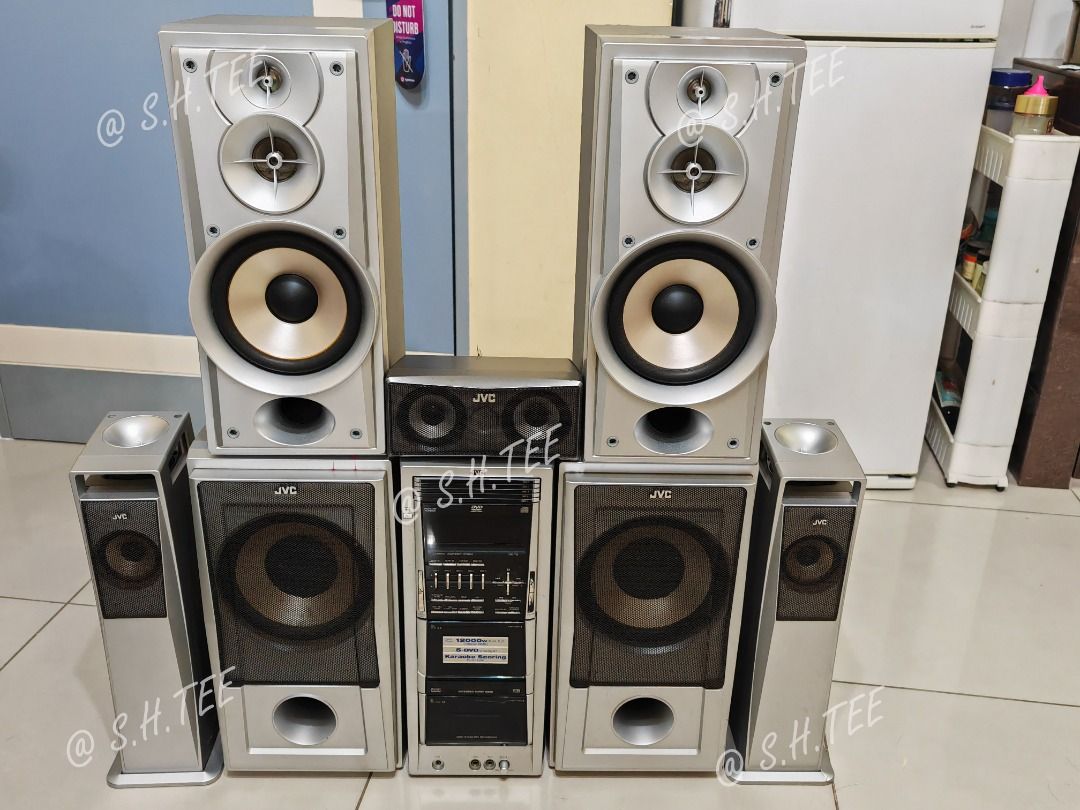 Hifi Jvc 12000 Watt P.M.P.O with Dual Subwoofer 7.9" Woofer, Audio