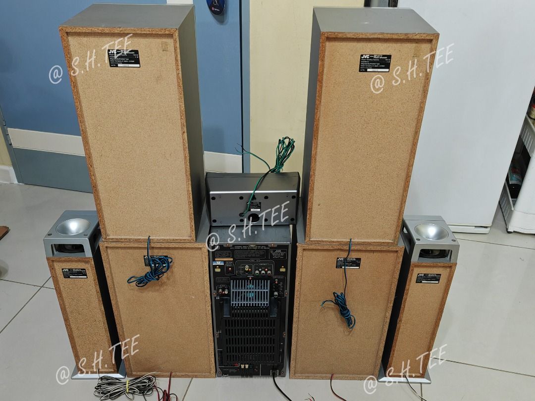 Hifi Jvc 12000 Watt P.M.P.O with Dual Subwoofer 7.9" Woofer, Audio