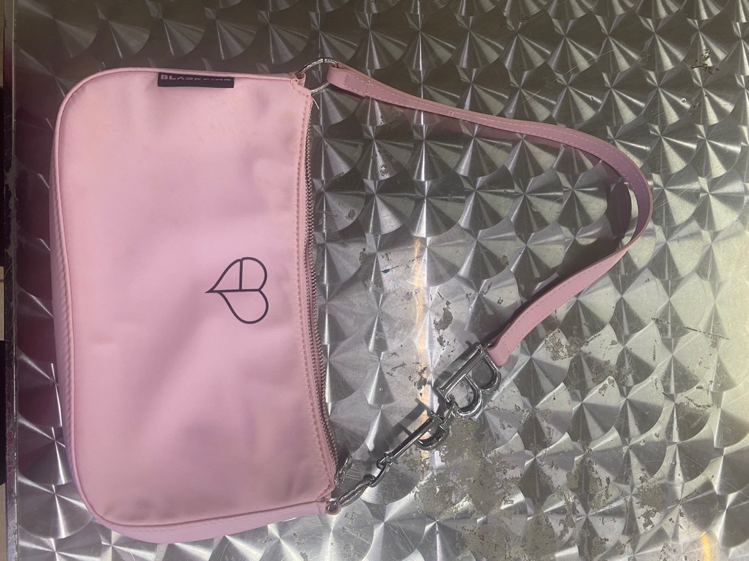 H&M BLACKPINK SHOULDER BAG, Women's Fashion, Bags & Wallets, Purses