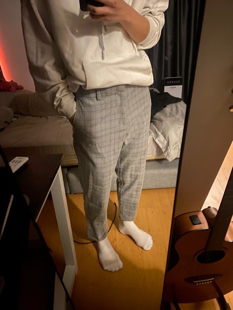 H M skinny fit plaid pants 30 Men s Fashion Bottoms Trousers