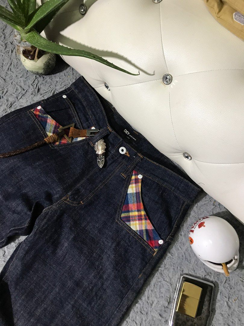 Buckle jeans brands on sale