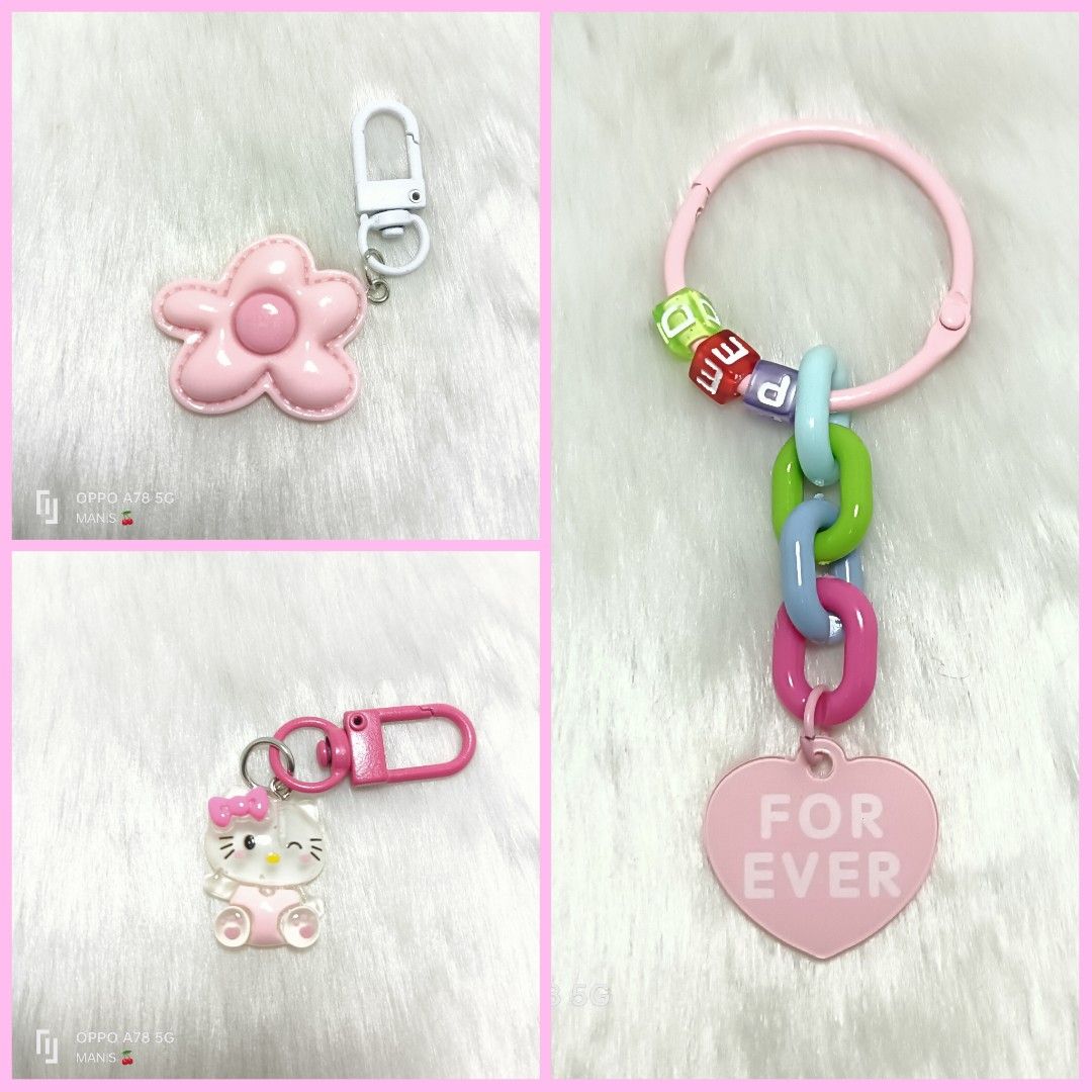 Hello Kitty Beads Keychain, Hobbies & Toys, Stationery & Craft, Handmade  Craft on Carousell