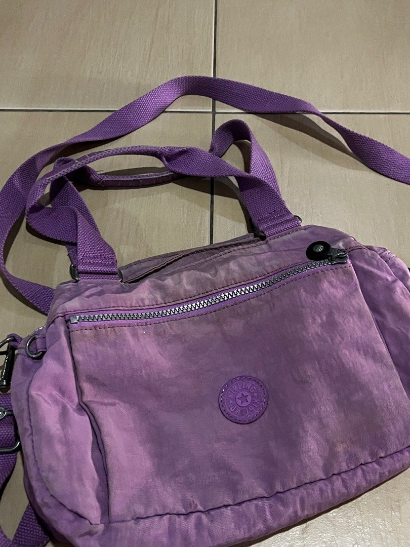 Kiplings sling bag (100 authentic), Women's Fashion, Bags & Wallets