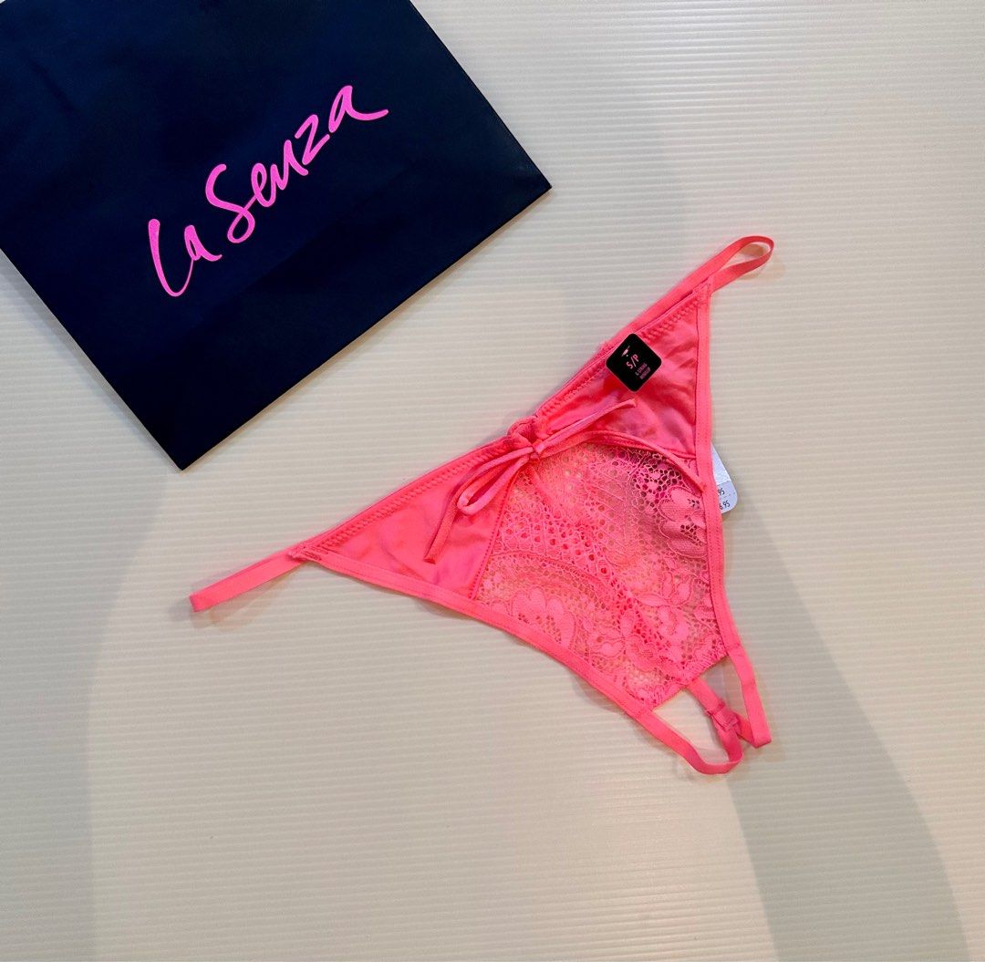 La Senza lacy neon orange bra and panty set, Women's Fashion, New  Undergarments & Loungewear on Carousell