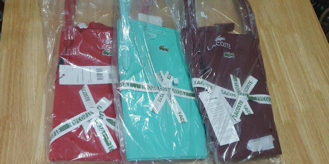 Lacoste bag original vs store fake