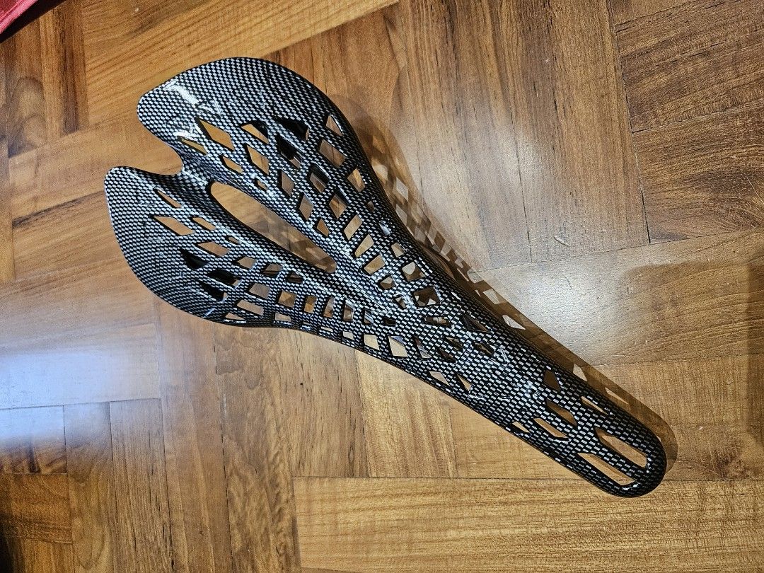 Carbonfit saddle hotsell