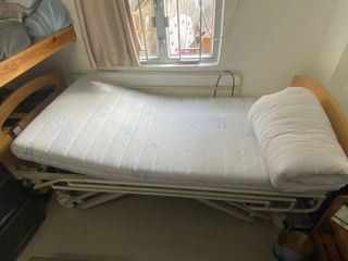 （分類：）位於 。 由 karist 提交（商品編號 1276934471，圖片 1）。簡介： 。