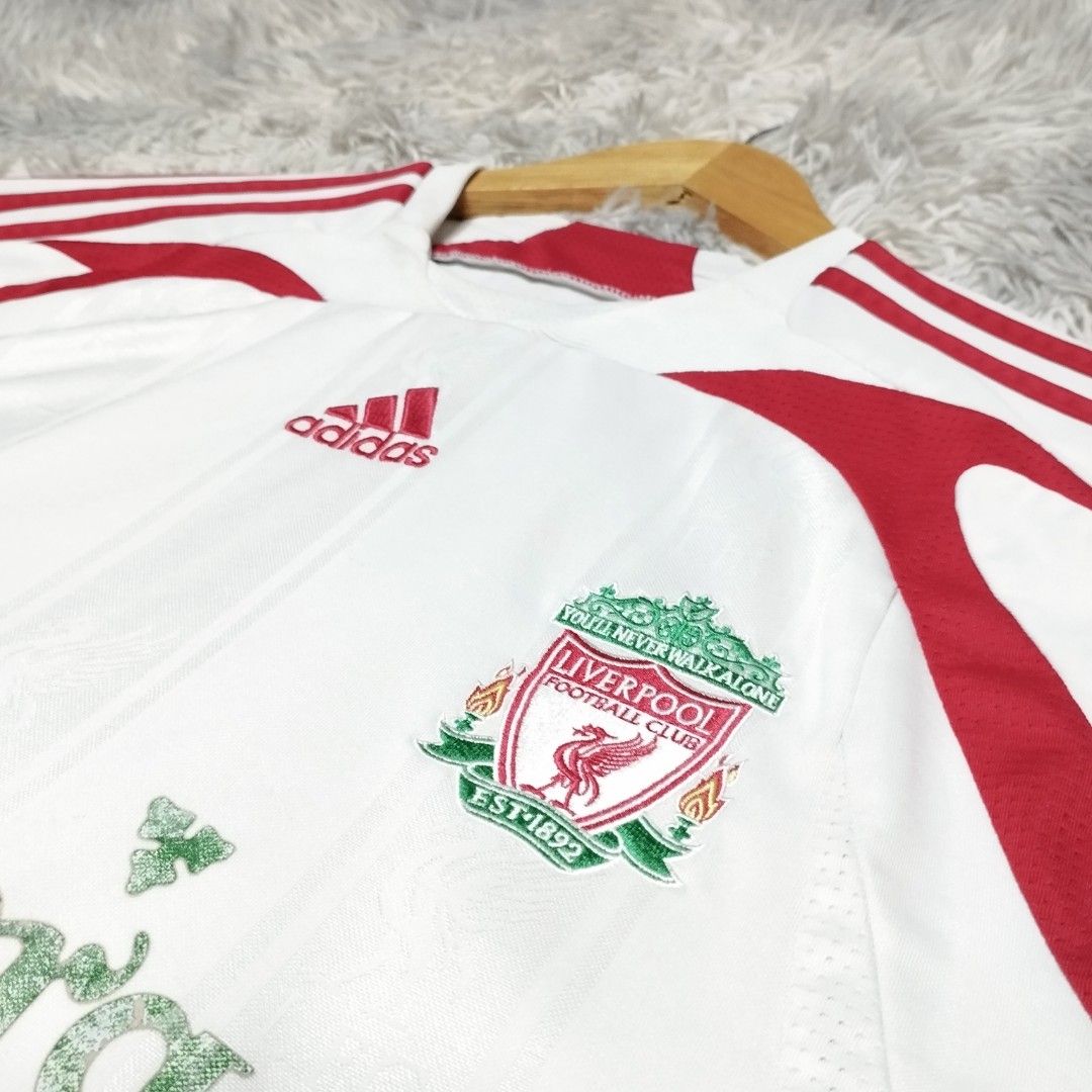 Liverpool Away Kit 2007 Jersey Men s Fashion Tops Sets