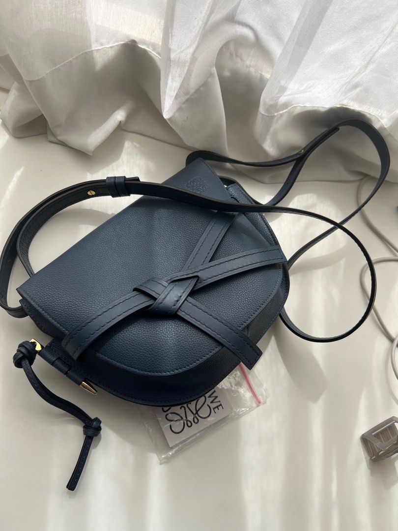 Loewe gate bag (Category: Cross-body Bags) located in San Juan City. Submitted by protoolsmnl (Listing ID 1276823543, Image 1). Description: Used 1-2x only Rfs : stocked in closet I prefer tote bags .