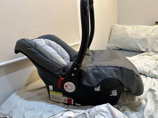 Looping Squizz 0+ Car Seat with Adapter