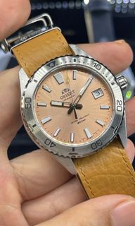 (Category: ) located in . Submitted by notorious_watches (Listing ID 1276903840, Image 1). Description: .