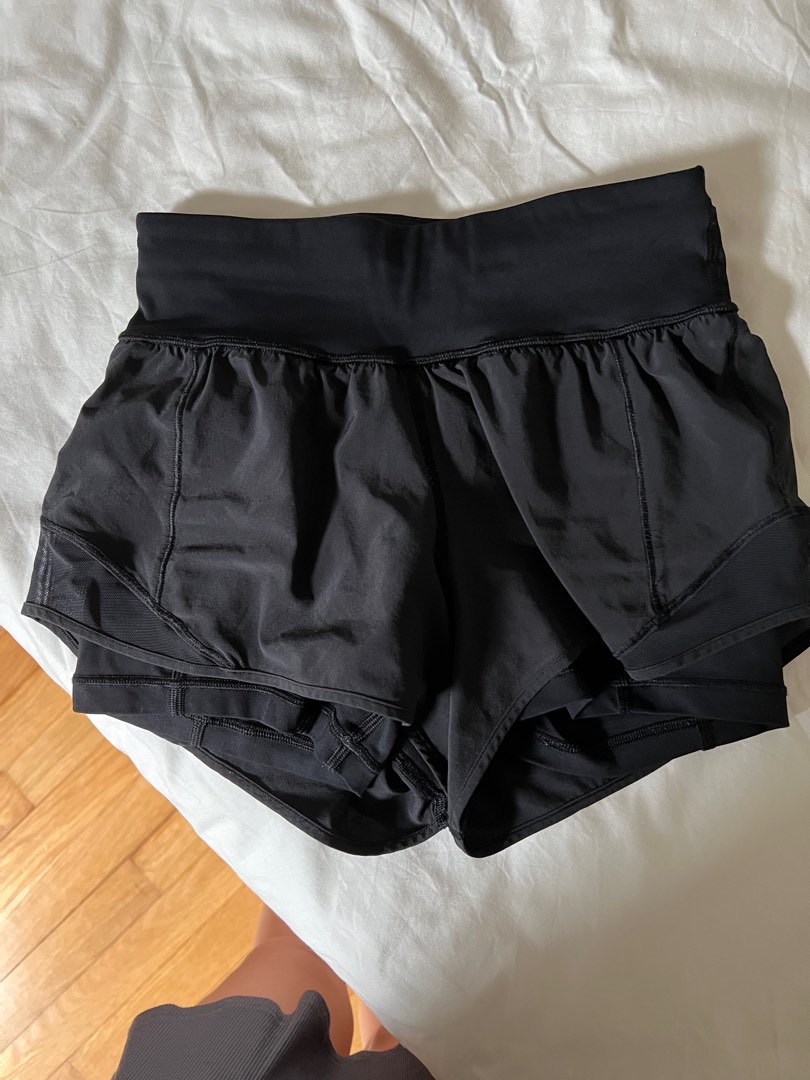 Lululemon shorts with shop built in spandex