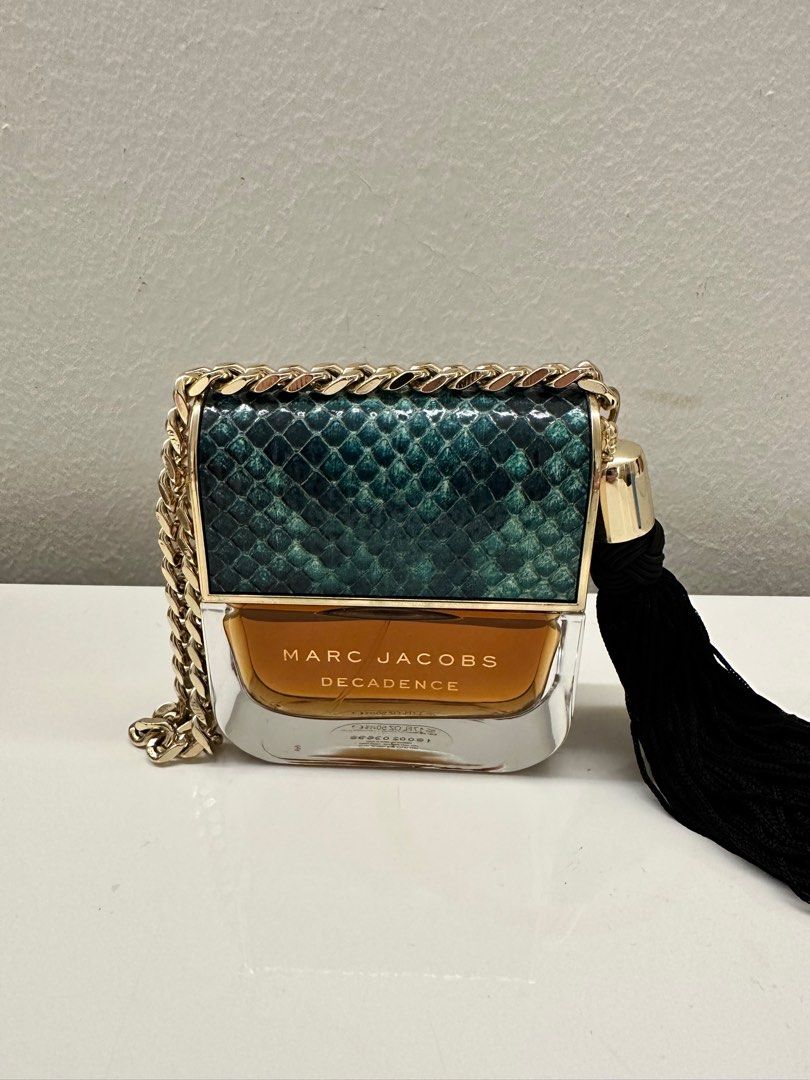 Marc Jacobs DAISY Fresh Floral Perfume Purse Carry Mini EDT 0.13 oz NEW  Unboxed | eBay