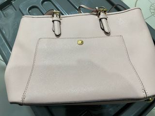 （分類：）位於 。 由 bdf_miniature 提交（商品編號 1276908970，圖片 1）。簡介： 。