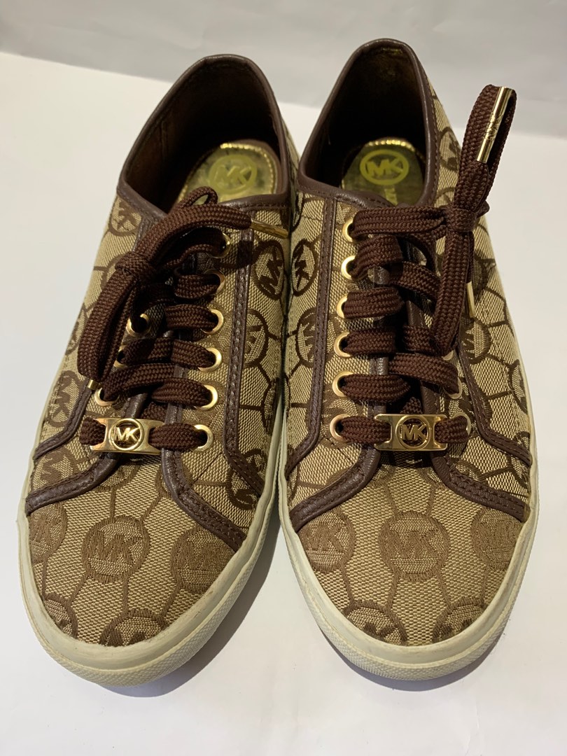 Michael kors boerum store