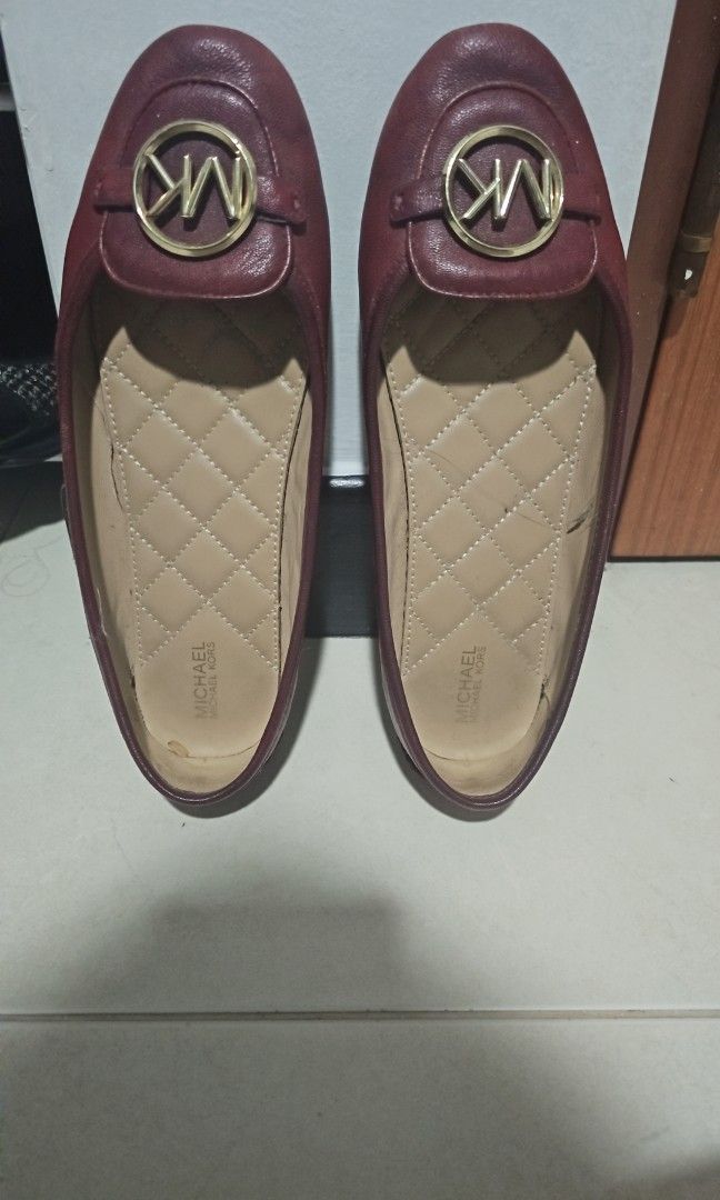 Michael kors flat shoes in burgundy Women s Fashion Footwear Flats on Carousell